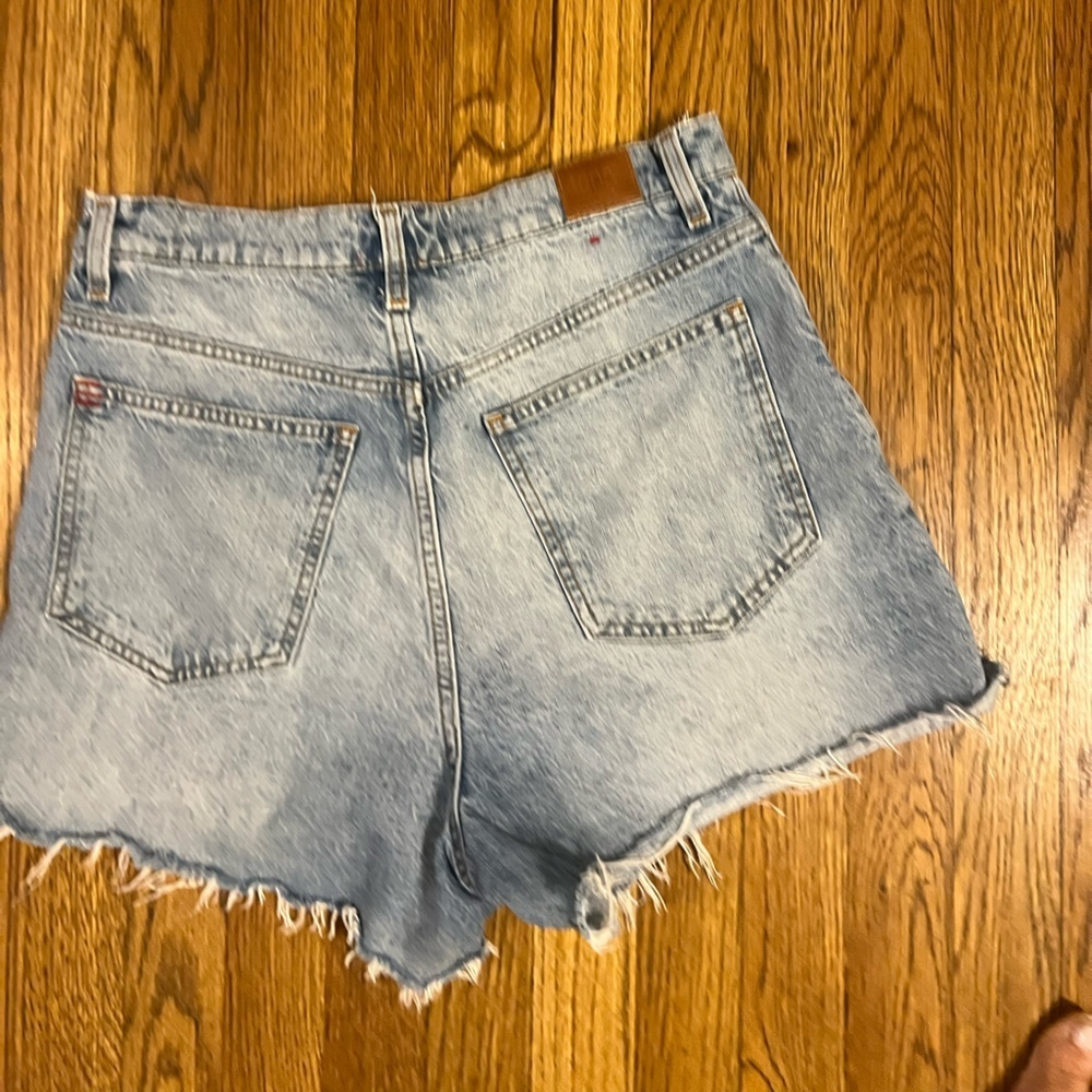 BDG Faded Blue Frayed Hem Jean Shorts - Picture 5 of 6
